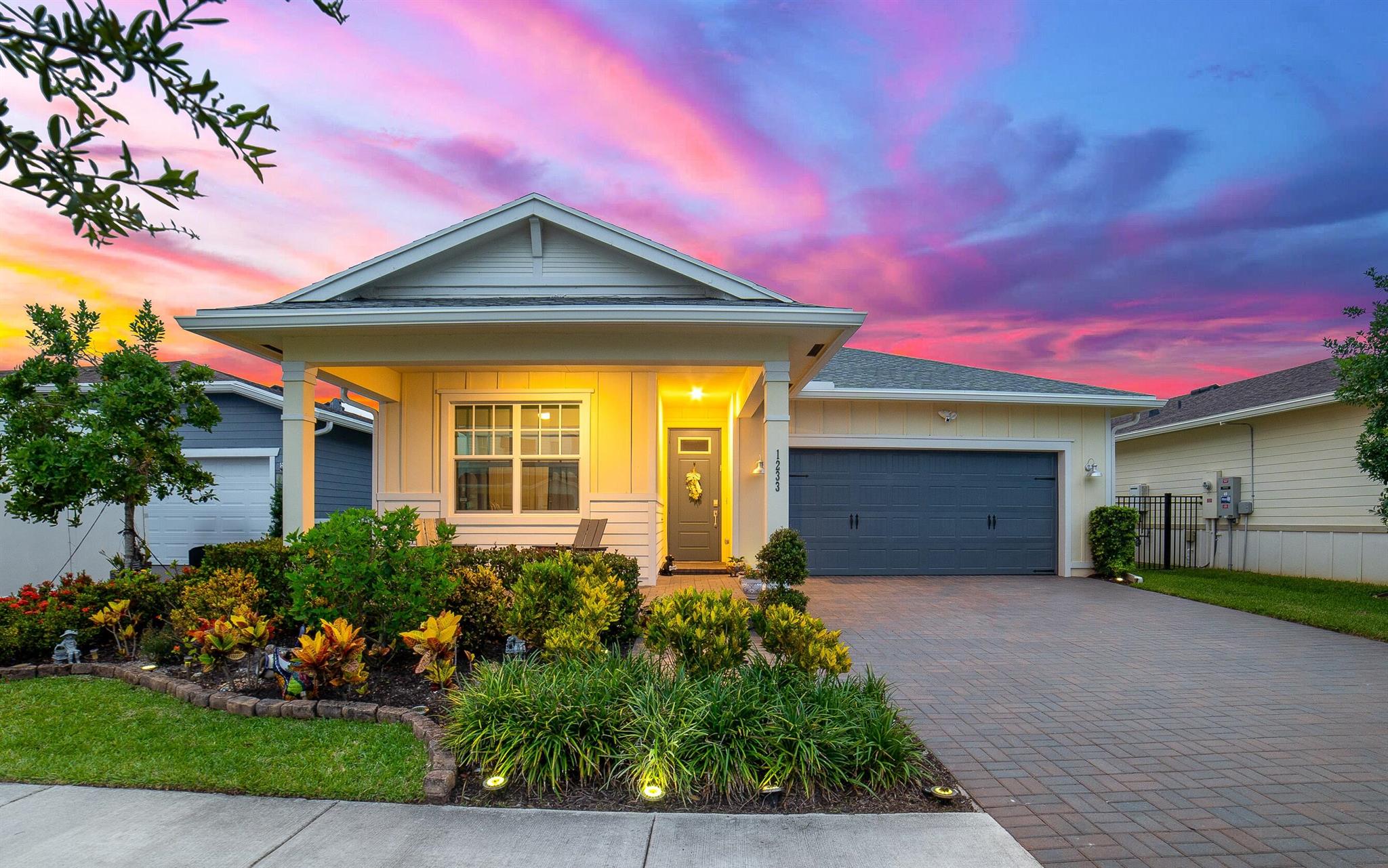 1233 Wandering Willow Way