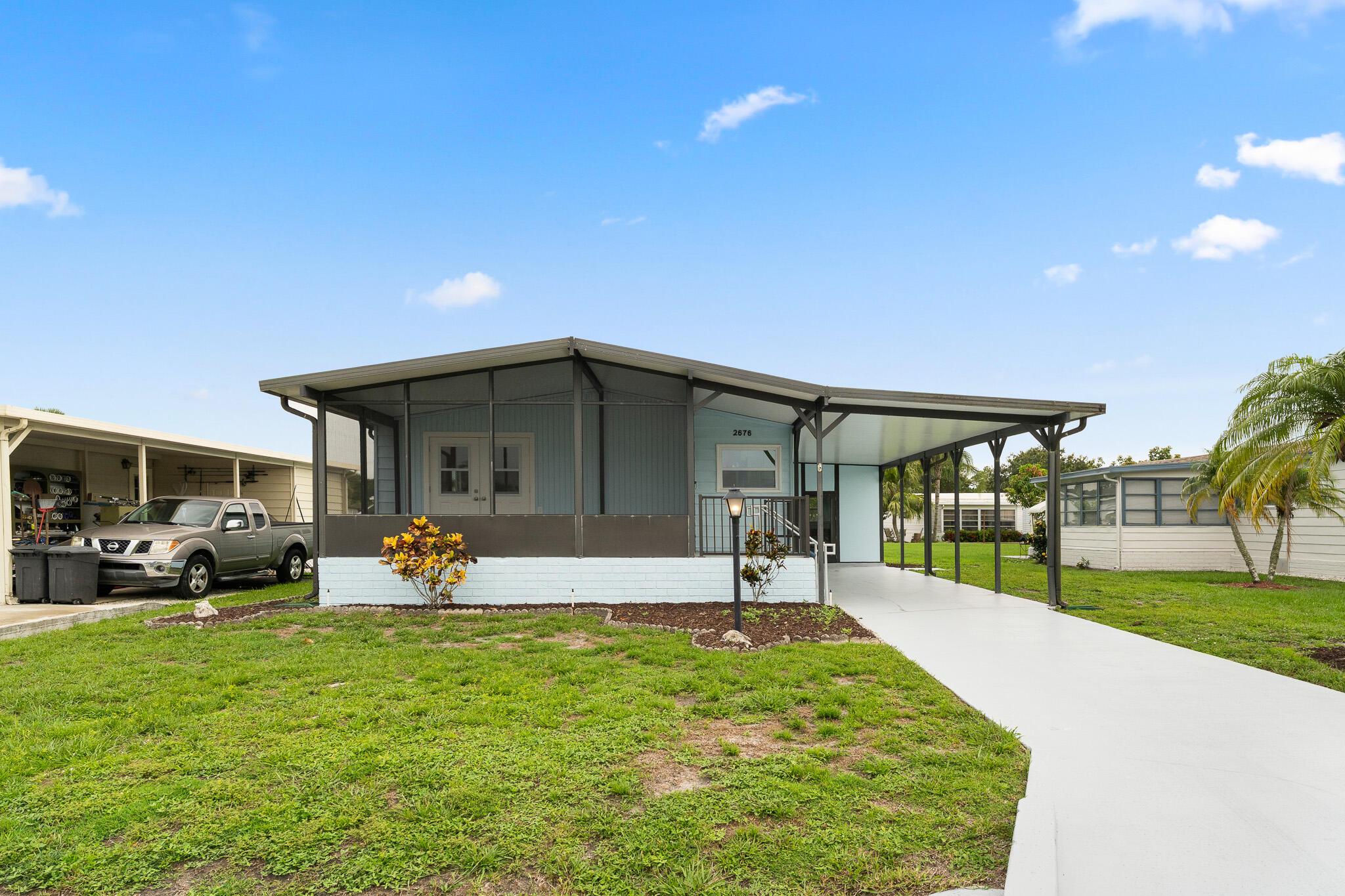 2676 SW Thunderbird Trl
