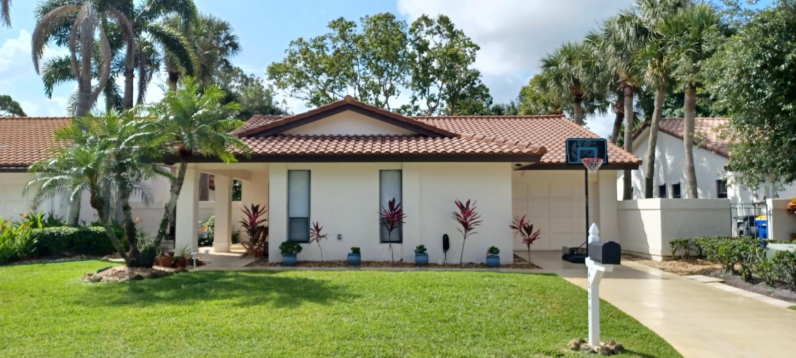 4024 SW Osprey Crk Way