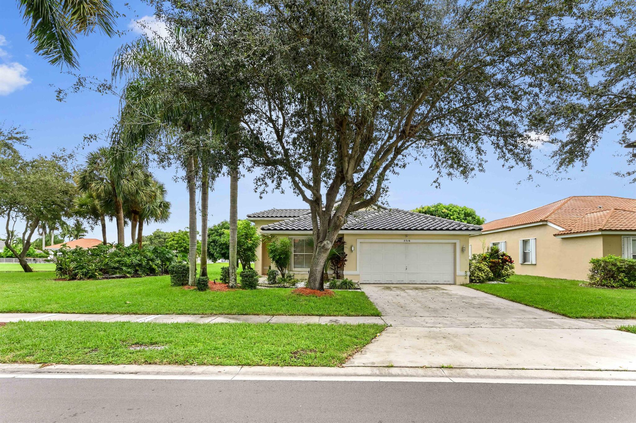 5516 Muirfield Vlg Cir