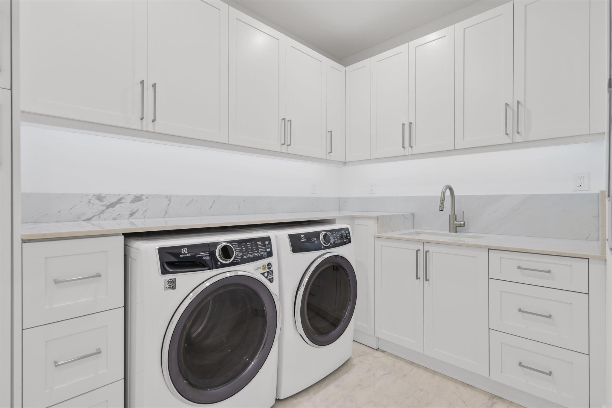 1211 Gulfstream Way Singer Island, FL 33404