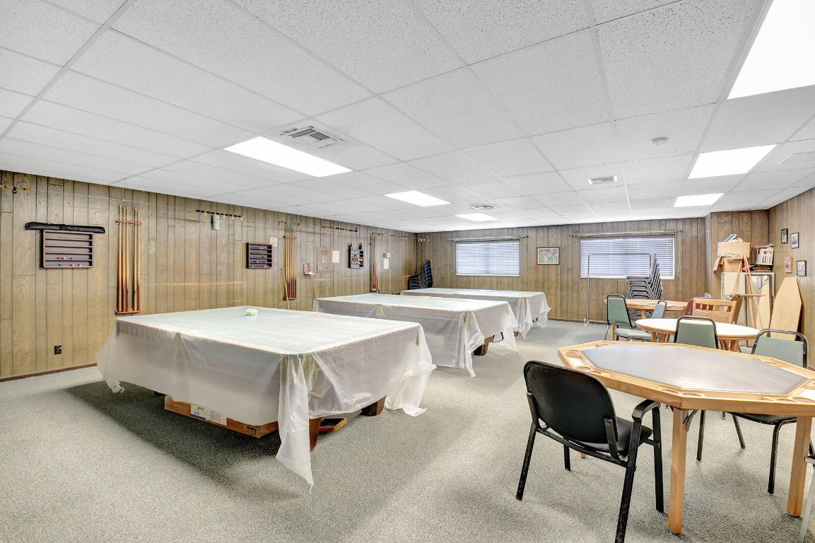 634 Hummingbird Delray Beach, FL 33445