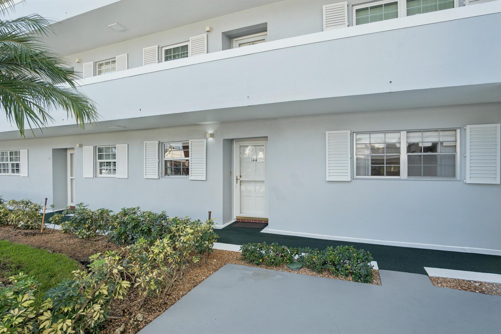 157 Atlantis Blvd #104