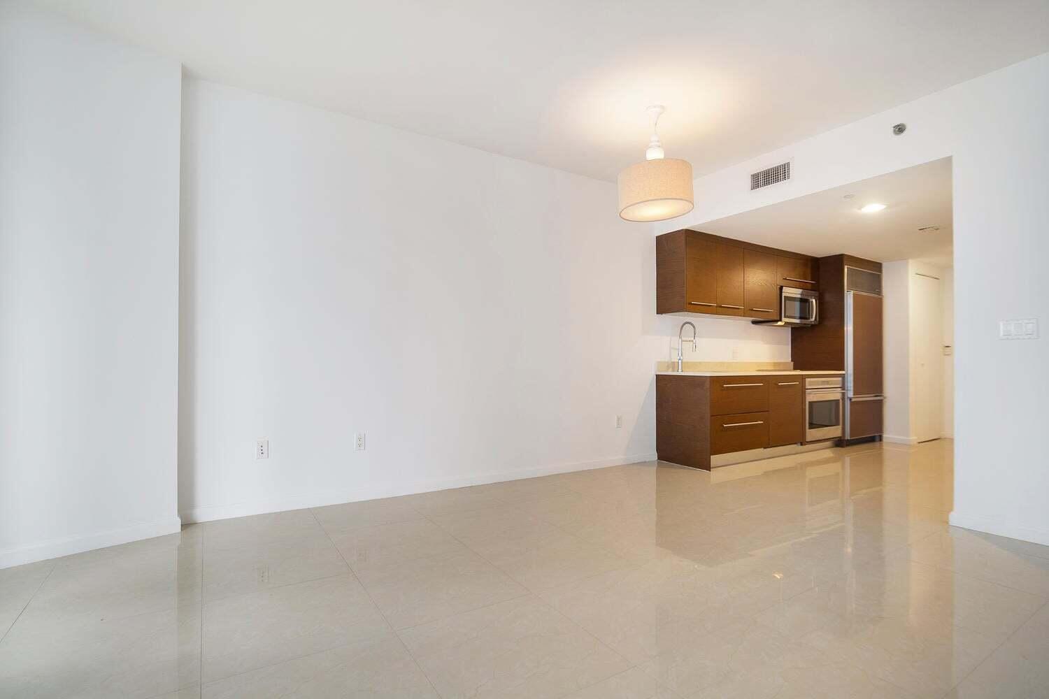 image ICON BRICKELL NO TWO11