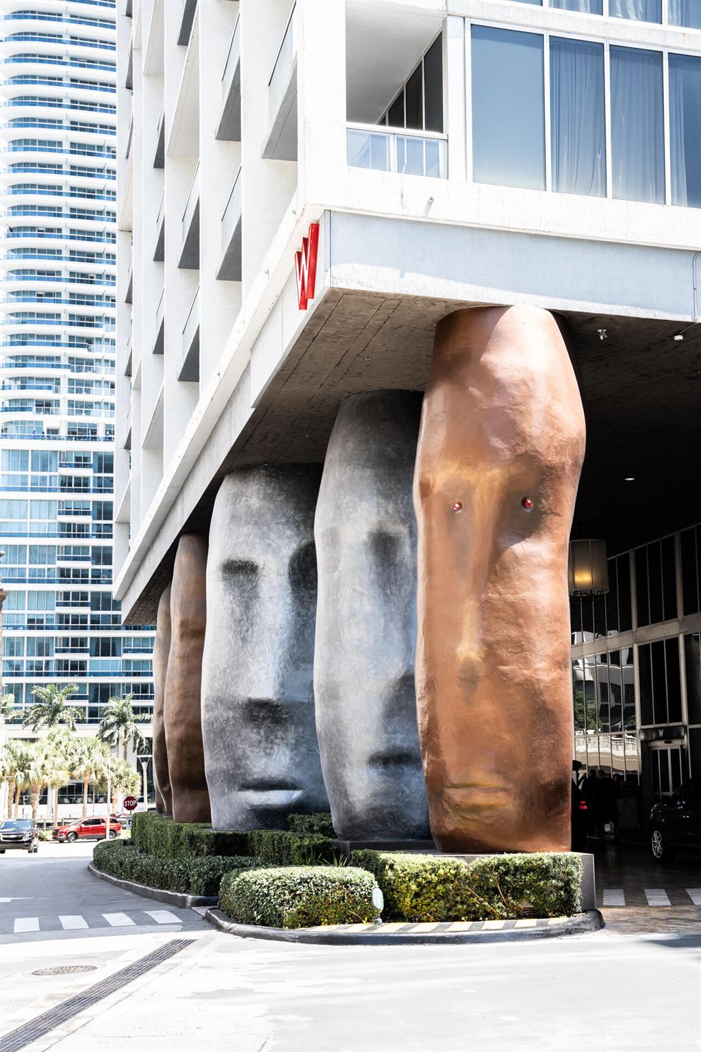 image ICON BRICKELL NO TWO44