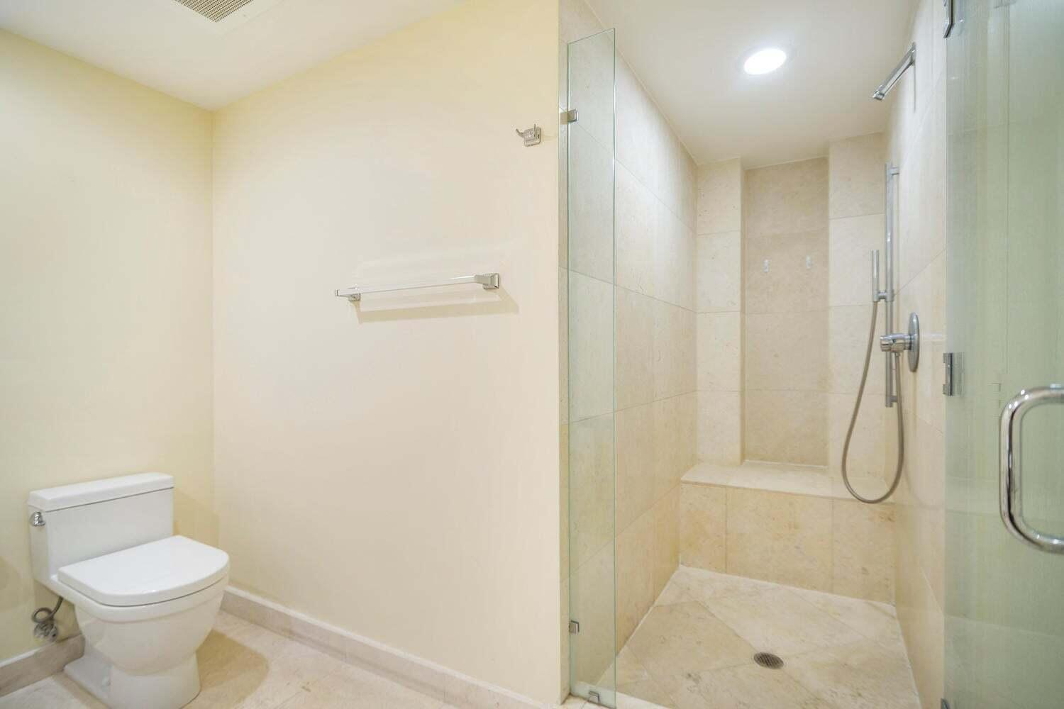 image ICON BRICKELL NO TWO5