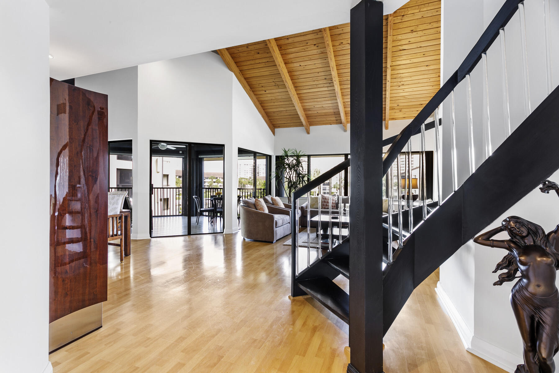 1100 Marine Way #A3l + Boat Slip  15 North Palm Beach, FL 33408