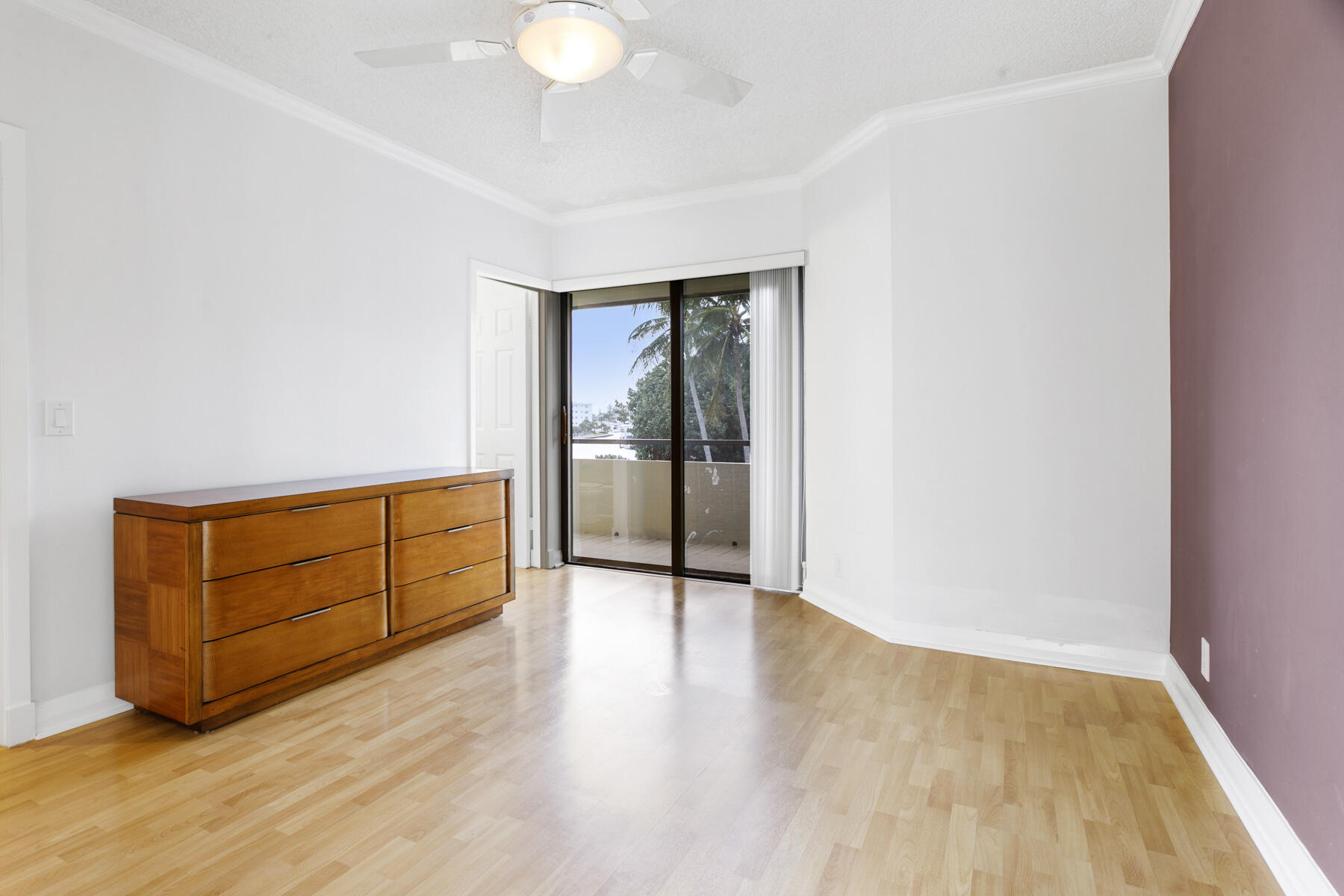 1100 Marine Way #A3l + Boat Slip  15 North Palm Beach, FL 33408