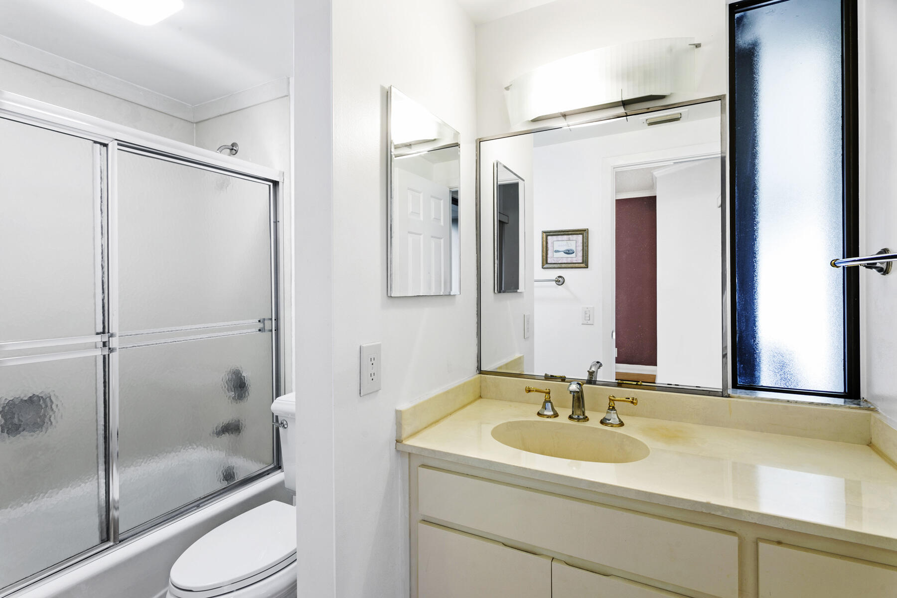 1100 Marine Way #A3l + Boat Slip  15 North Palm Beach, FL 33408