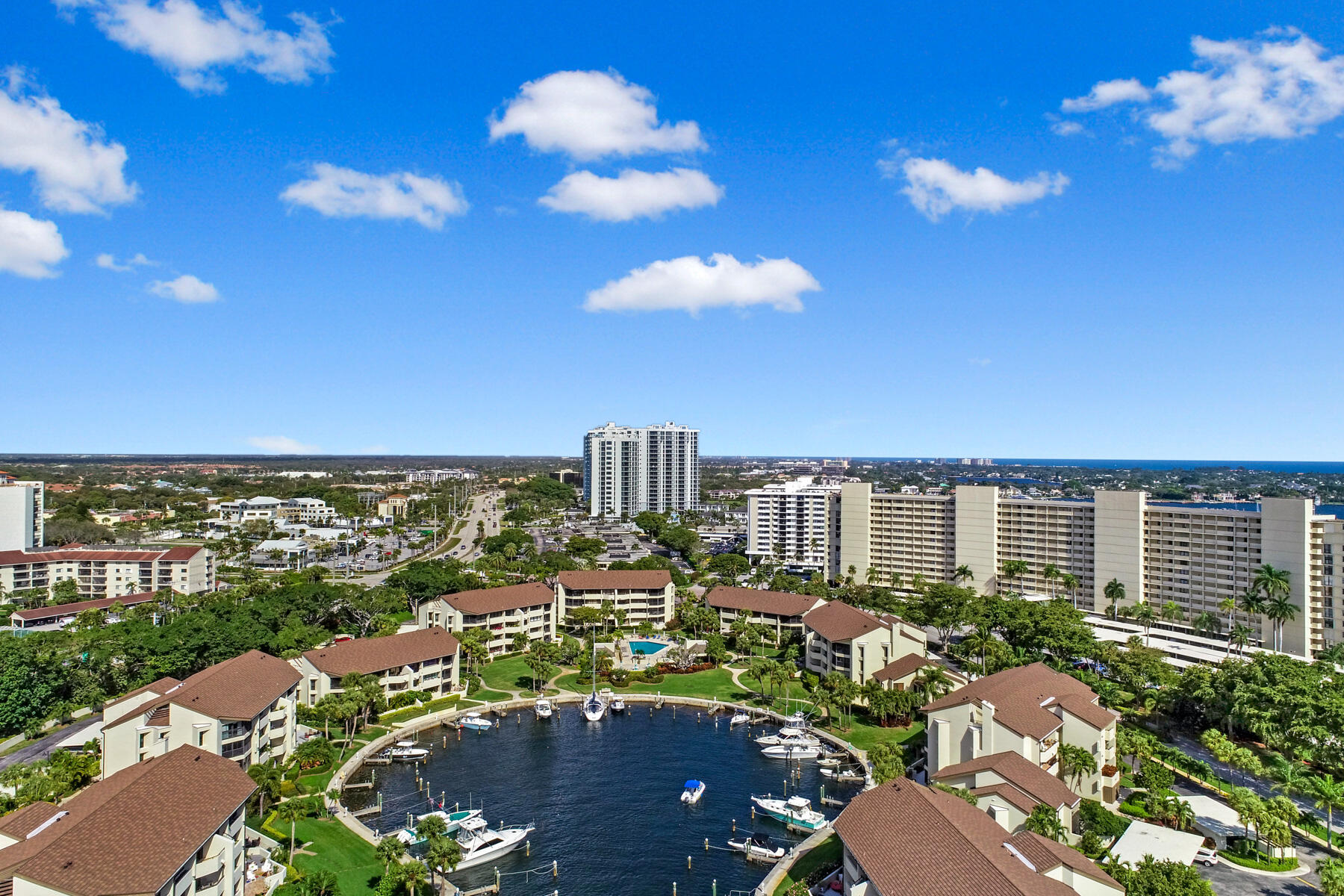 1100 Marine Way #A3l + Boat Slip  15 North Palm Beach, FL 33408