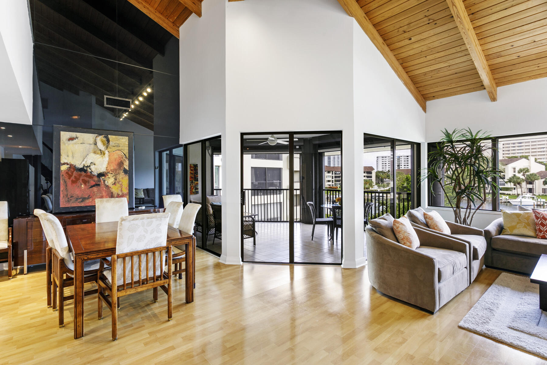 1100 Marine Way #A3l + Boat Slip  15 North Palm Beach, FL 33408