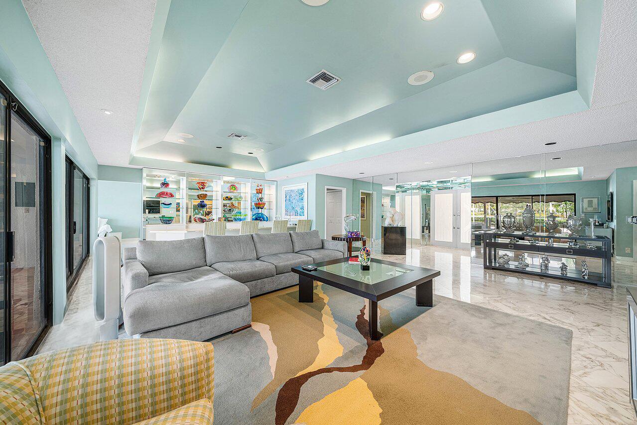 4705 Tree Fern Dr Delray Beach, FL 33445