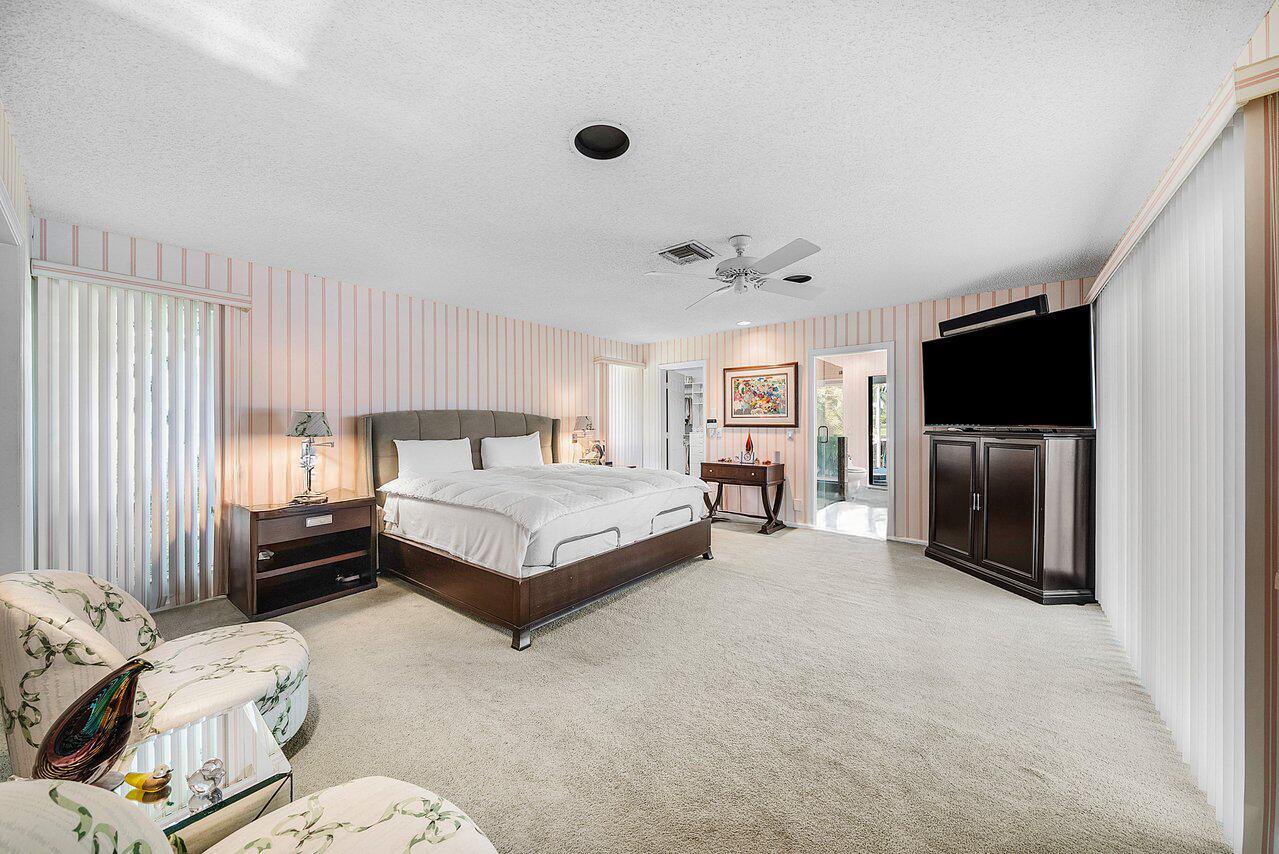 4705 Tree Fern Dr Delray Beach, FL 33445