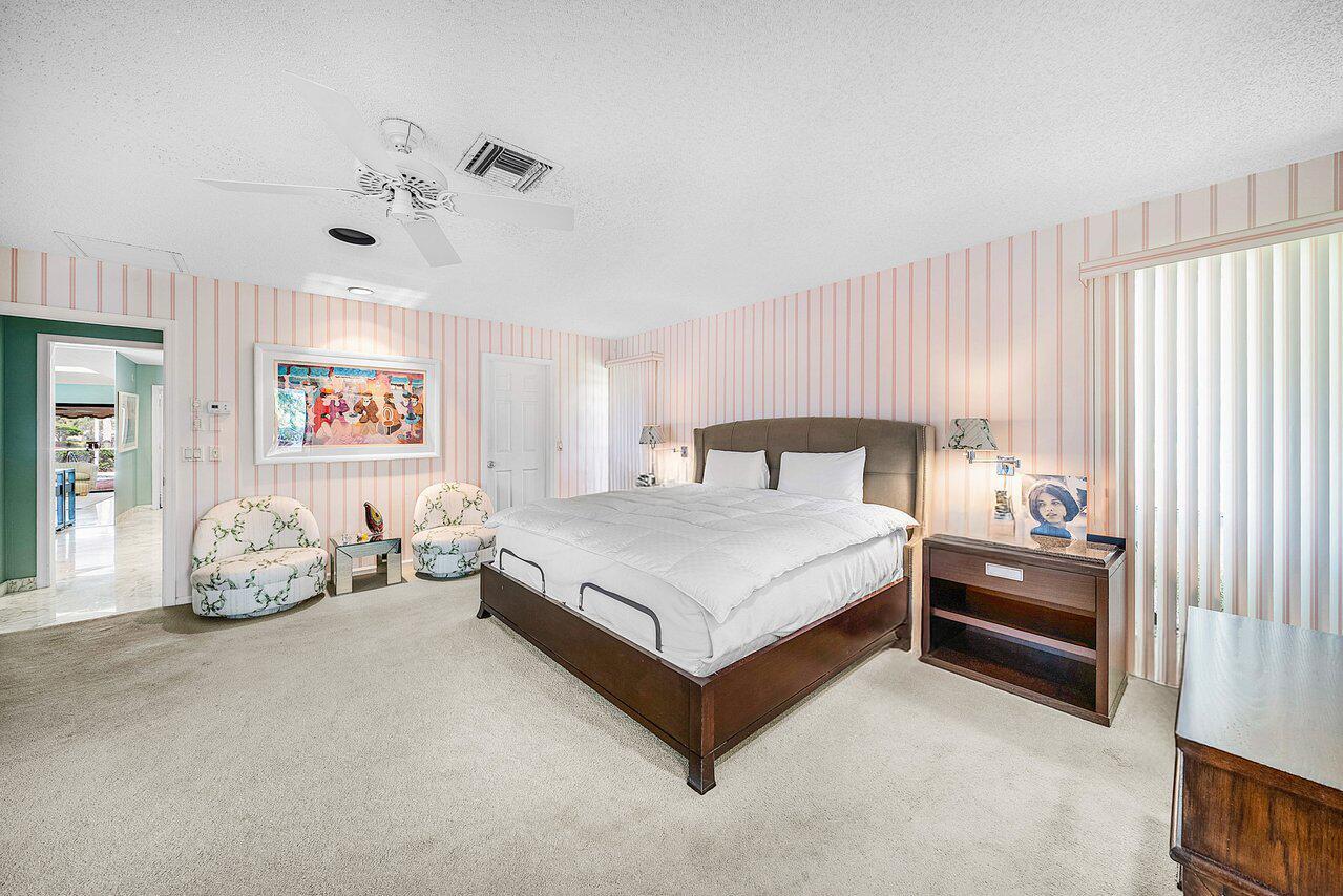 4705 Tree Fern Dr Delray Beach, FL 33445