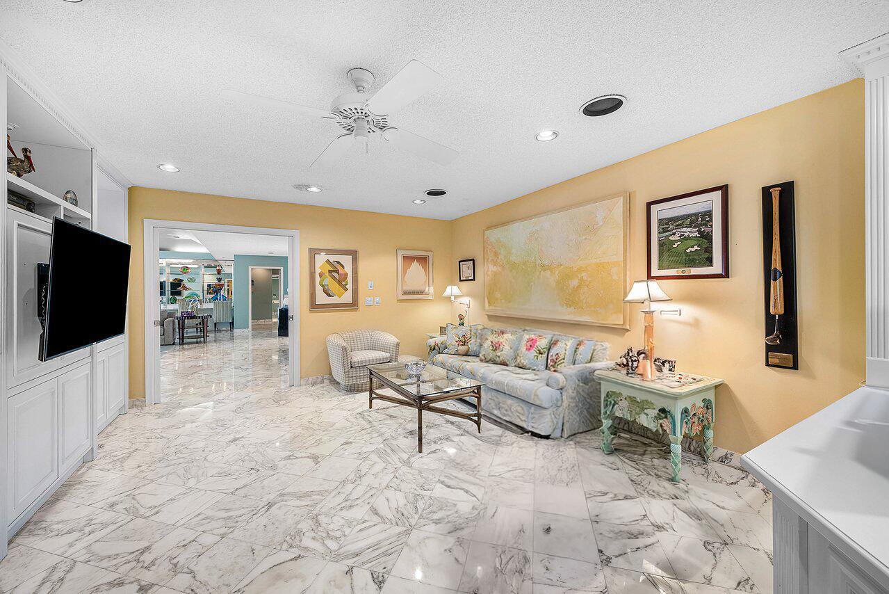 4705 Tree Fern Dr Delray Beach, FL 33445