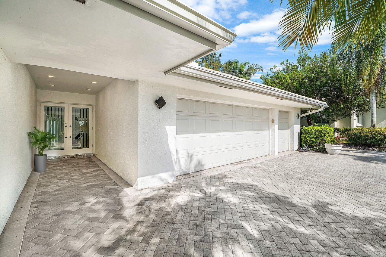 4705 Tree Fern Dr Delray Beach, FL 33445