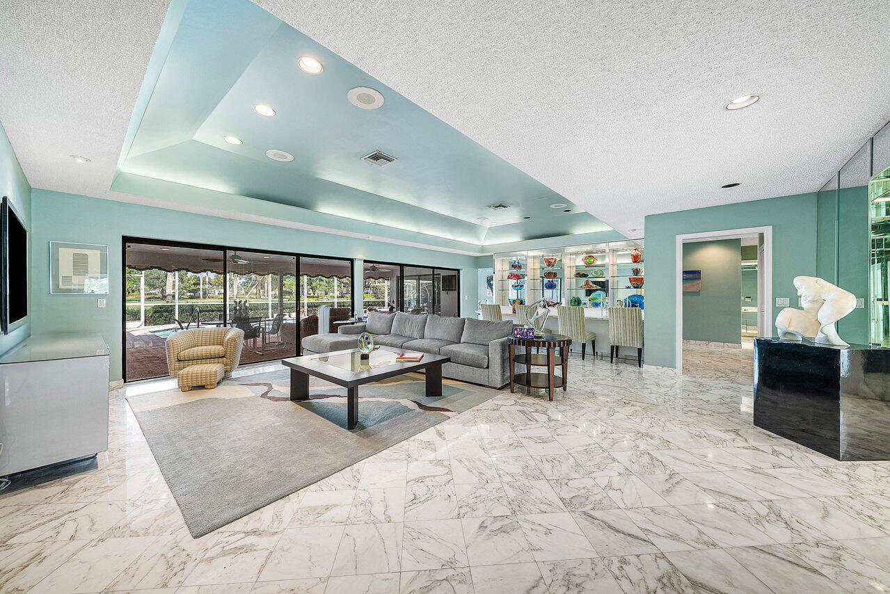 4705 Tree Fern Dr Delray Beach, FL 33445