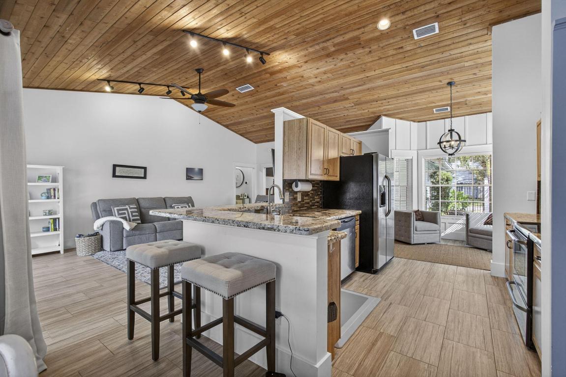 381 Park Frst Way Wellington, FL 33414