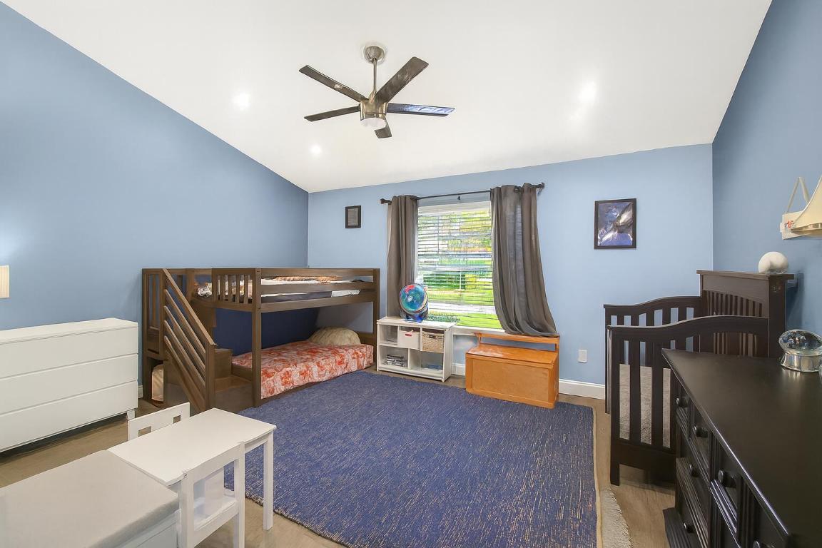 381 Park Frst Way Wellington, FL 33414