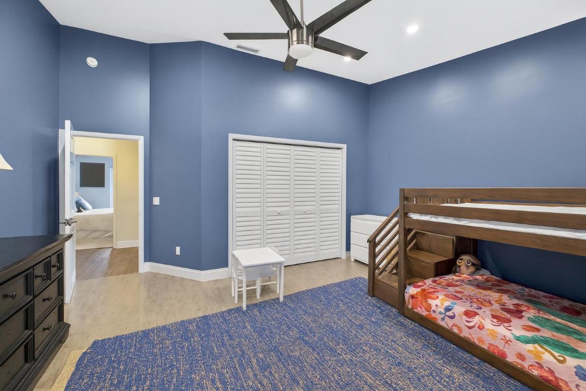 381 Park Frst Way Wellington, FL 33414