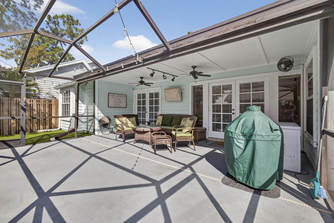 381 Park Frst Way Wellington, FL 33414