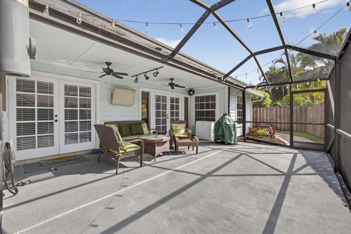 381 Park Frst Way Wellington, FL 33414