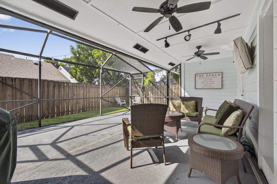 381 Park Frst Way Wellington, FL 33414