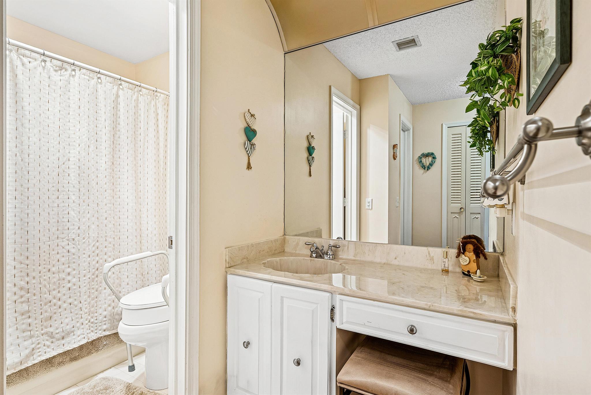 4866 Equestrian Rd #A Boynton Beach, FL 33436