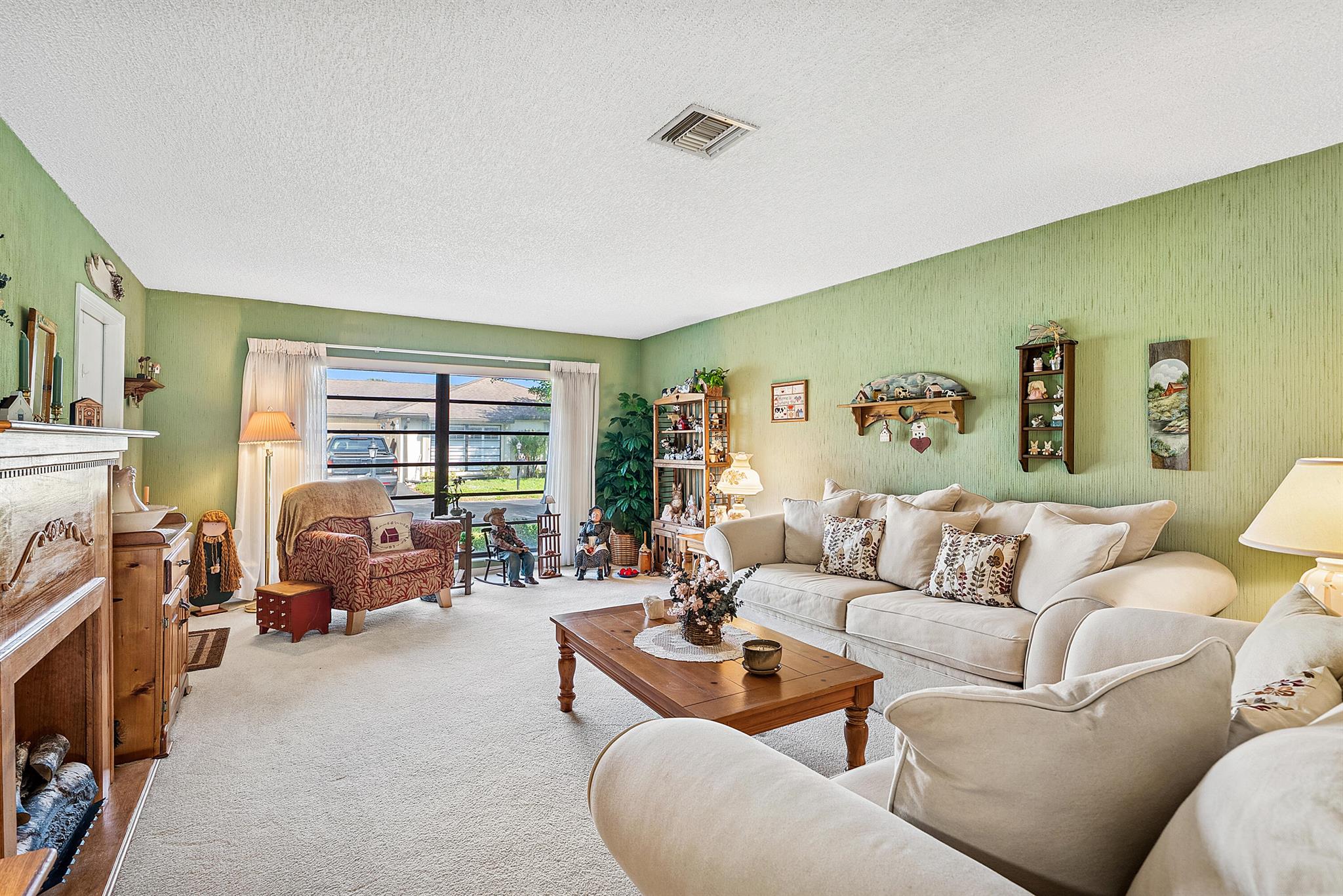 4866 Equestrian Rd #A Boynton Beach, FL 33436