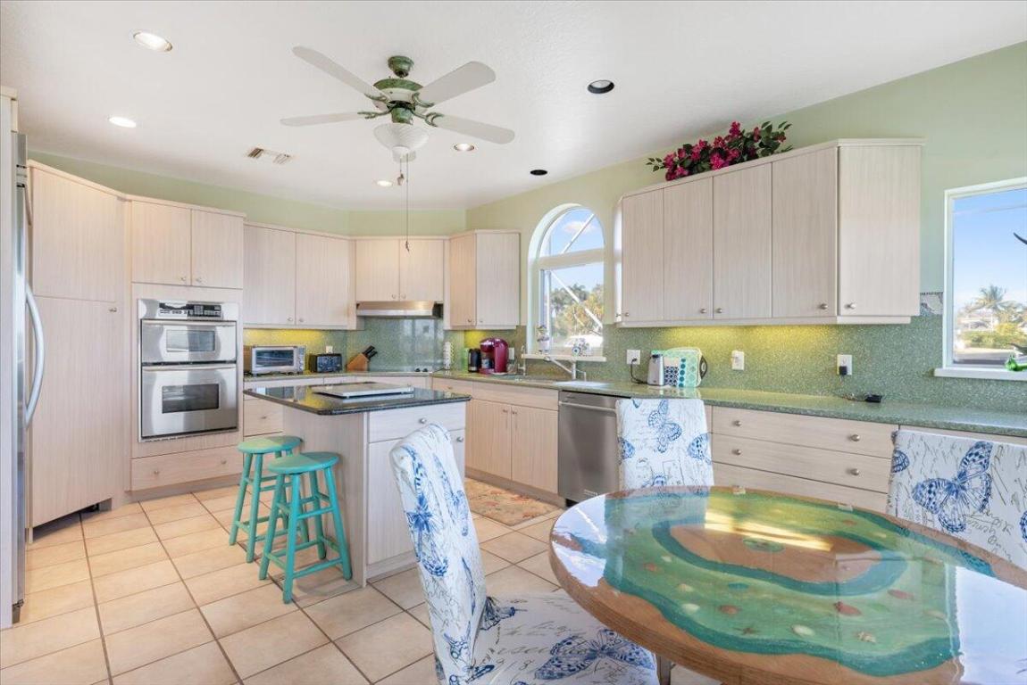 2 Seahorse Vero Beach, FL 32960