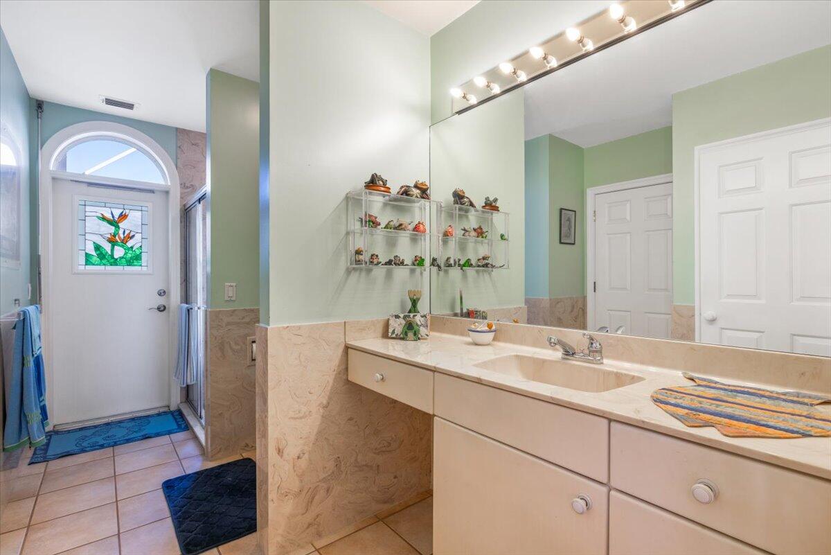 2 Seahorse Vero Beach, FL 32960