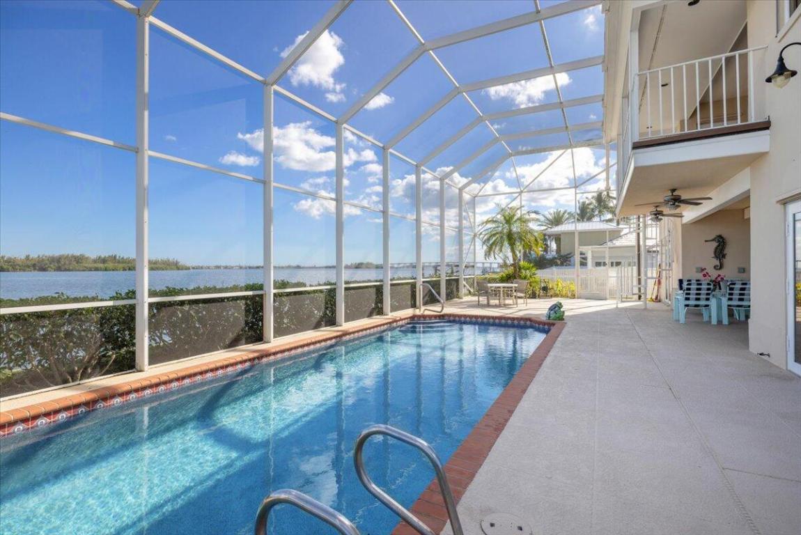 2 Seahorse Vero Beach, FL 32960