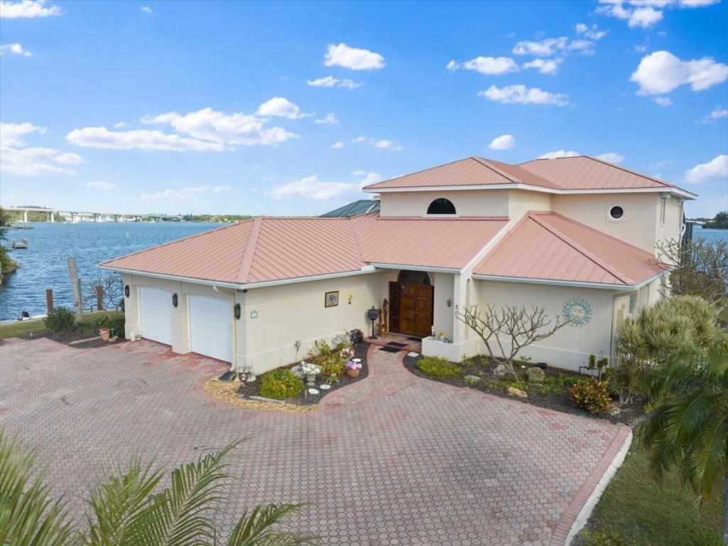 2 Seahorse Vero Beach, FL 32960