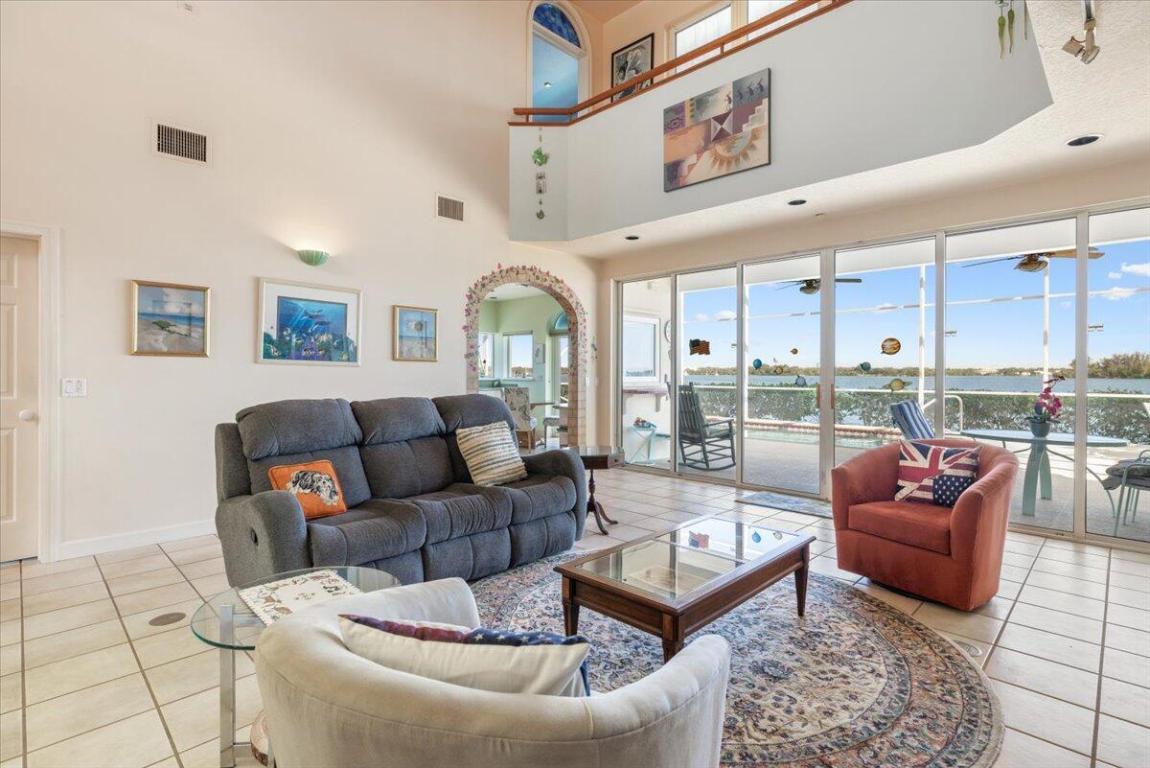 2 Seahorse Vero Beach, FL 32960