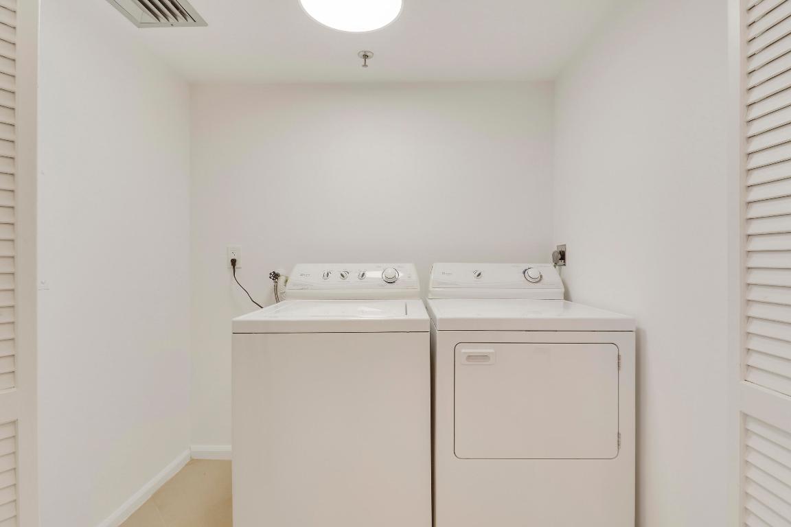 1748 Jupiter Cv #417 Jupiter, FL 33469