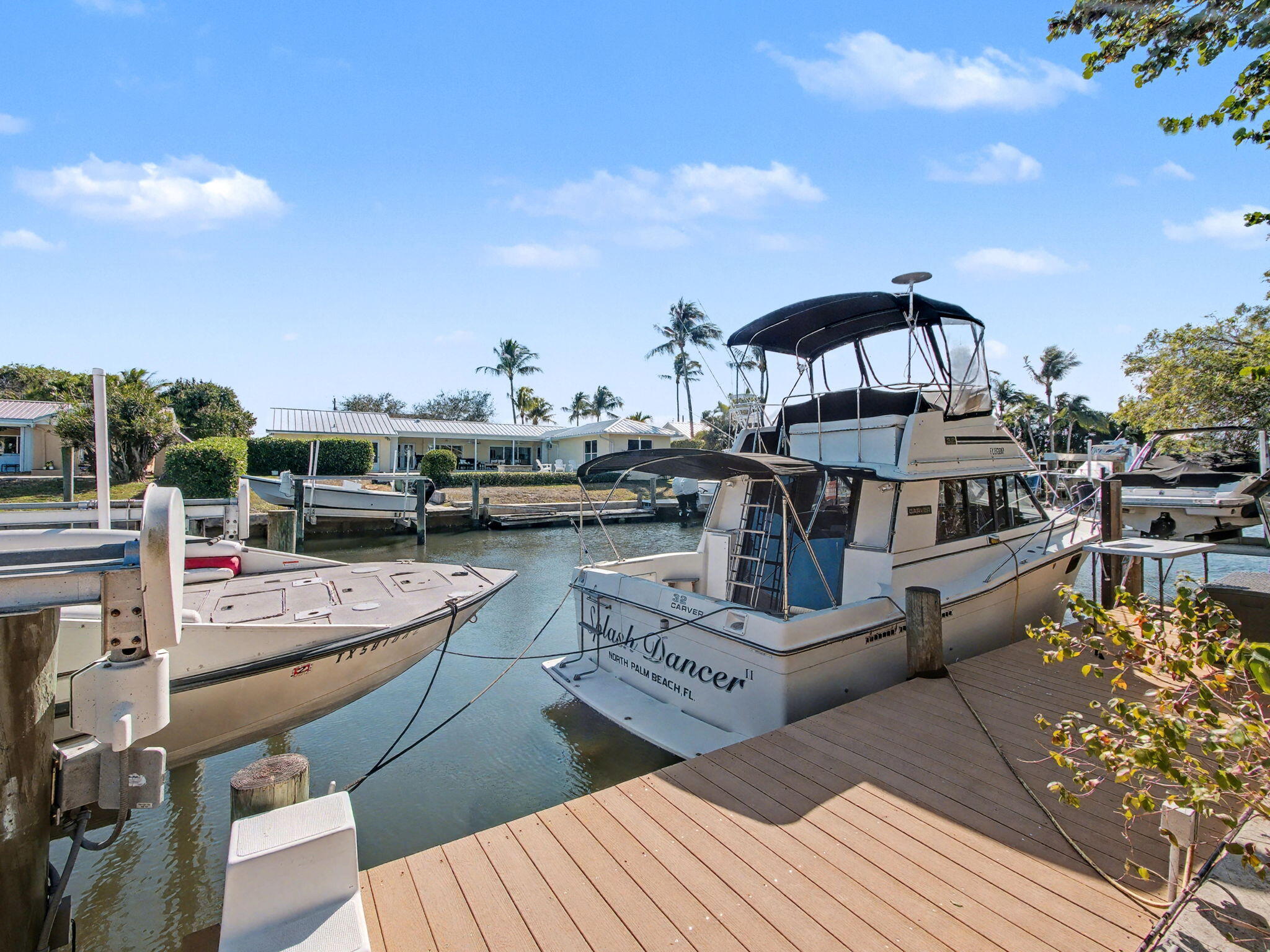 618 Riverside North Palm Beach, FL 33408