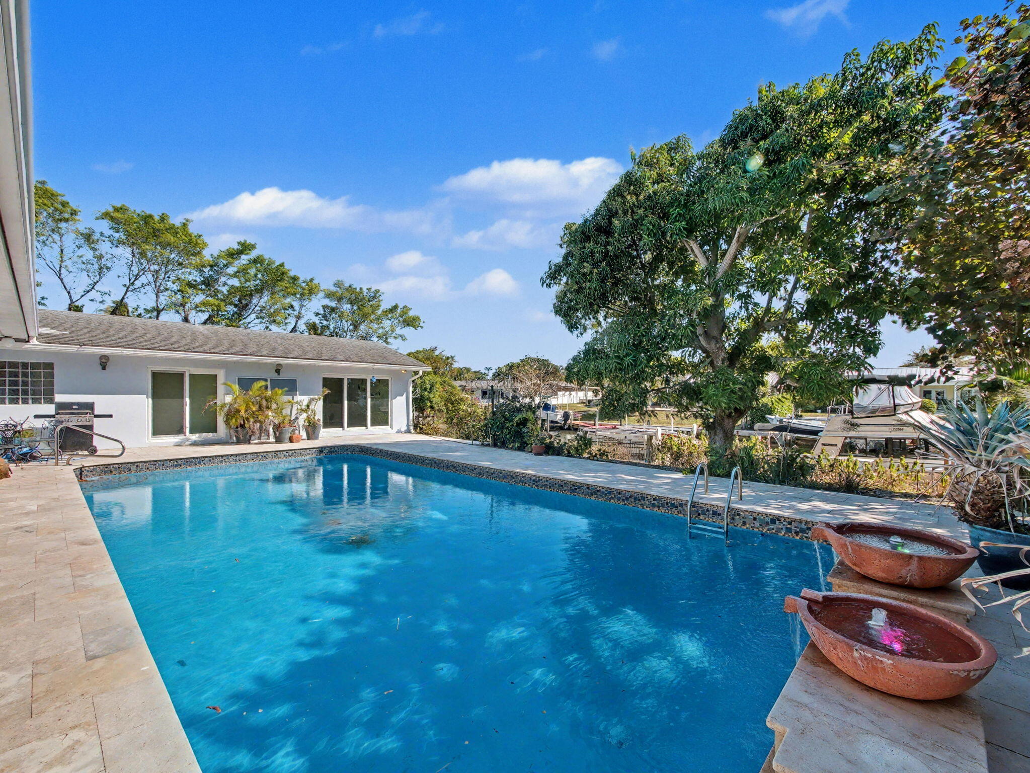 618 Riverside North Palm Beach, FL 33408