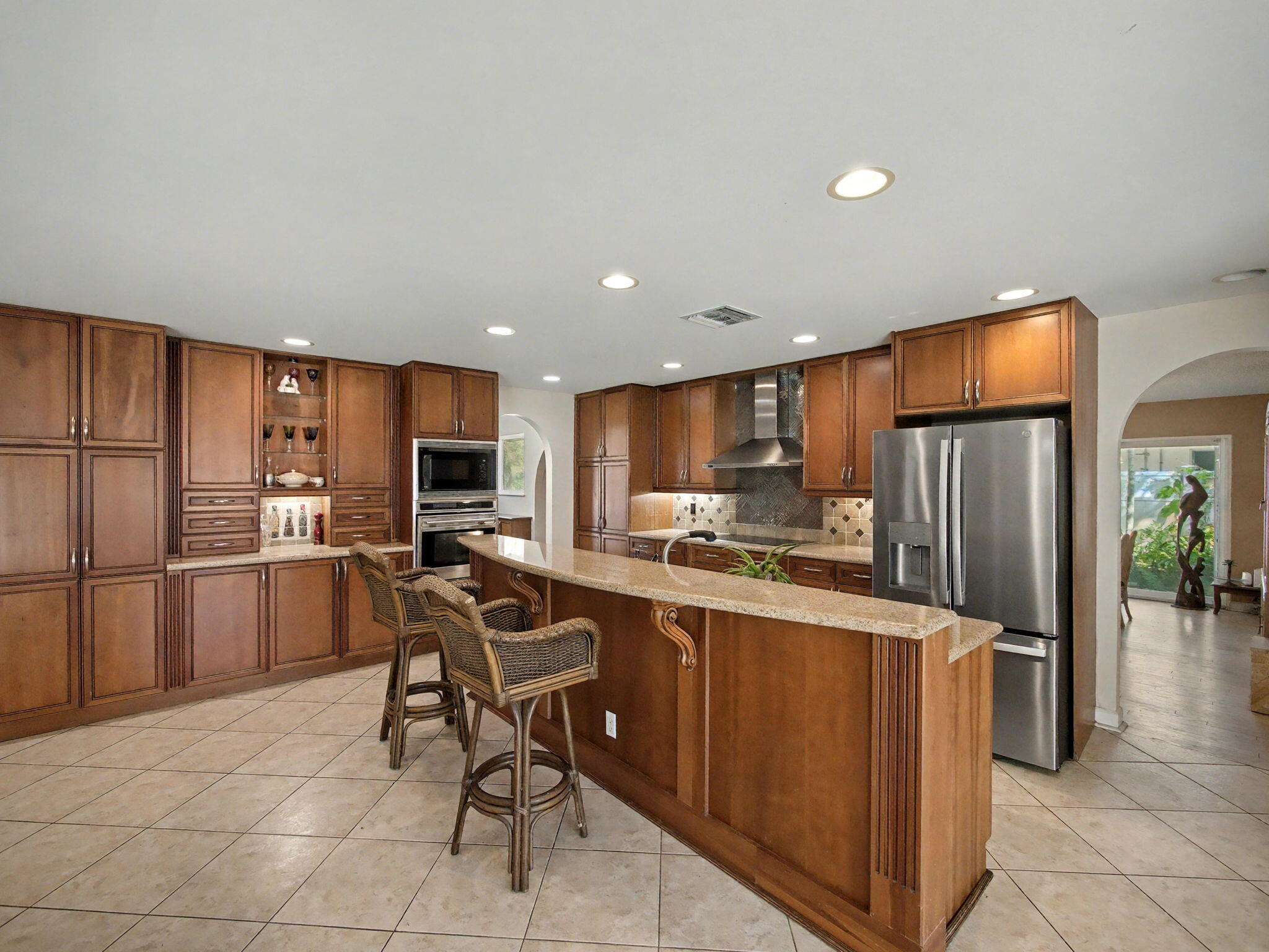 618 Riverside North Palm Beach, FL 33408