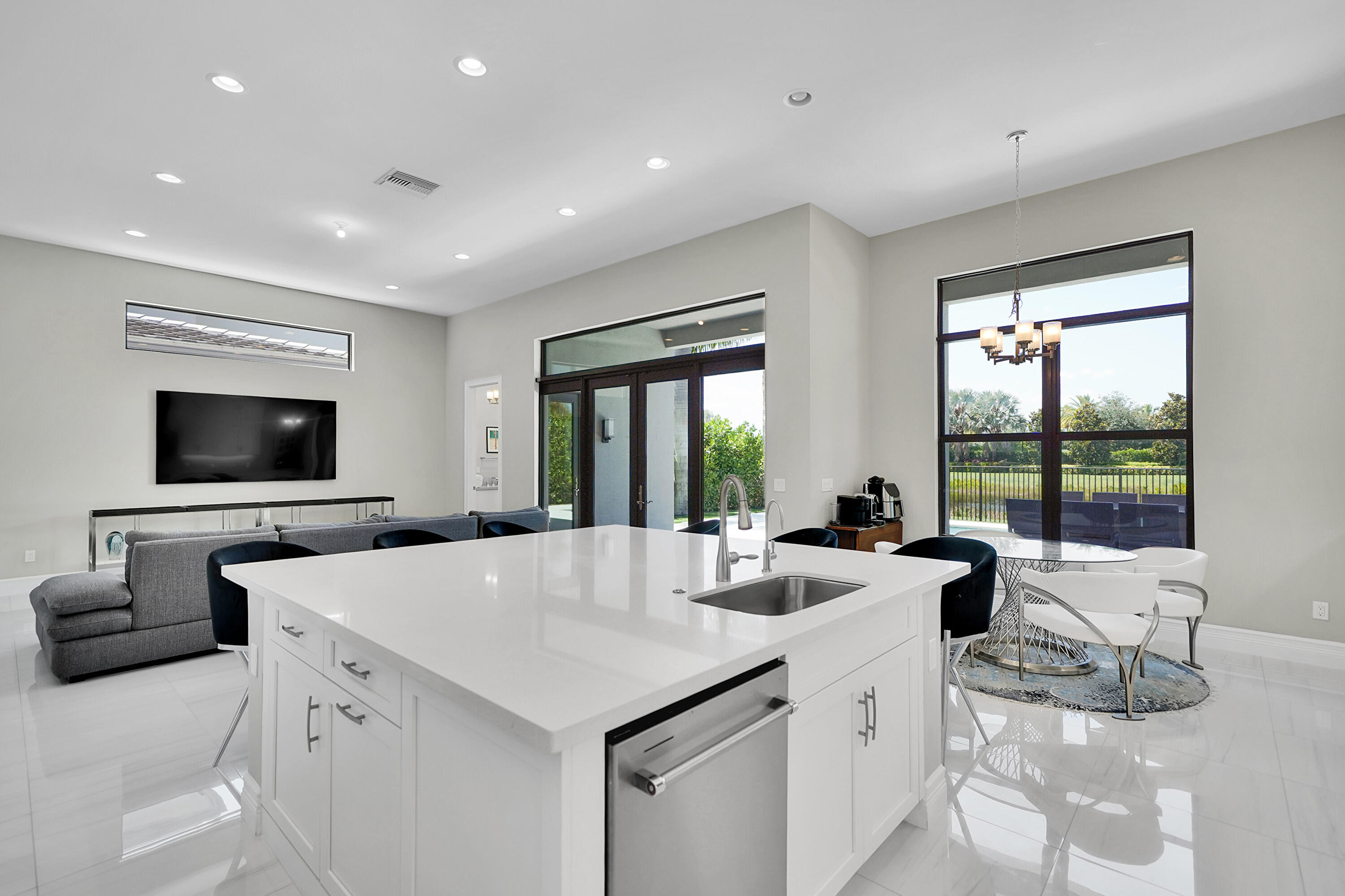 9081 Chauvet Boca Raton, FL 33496