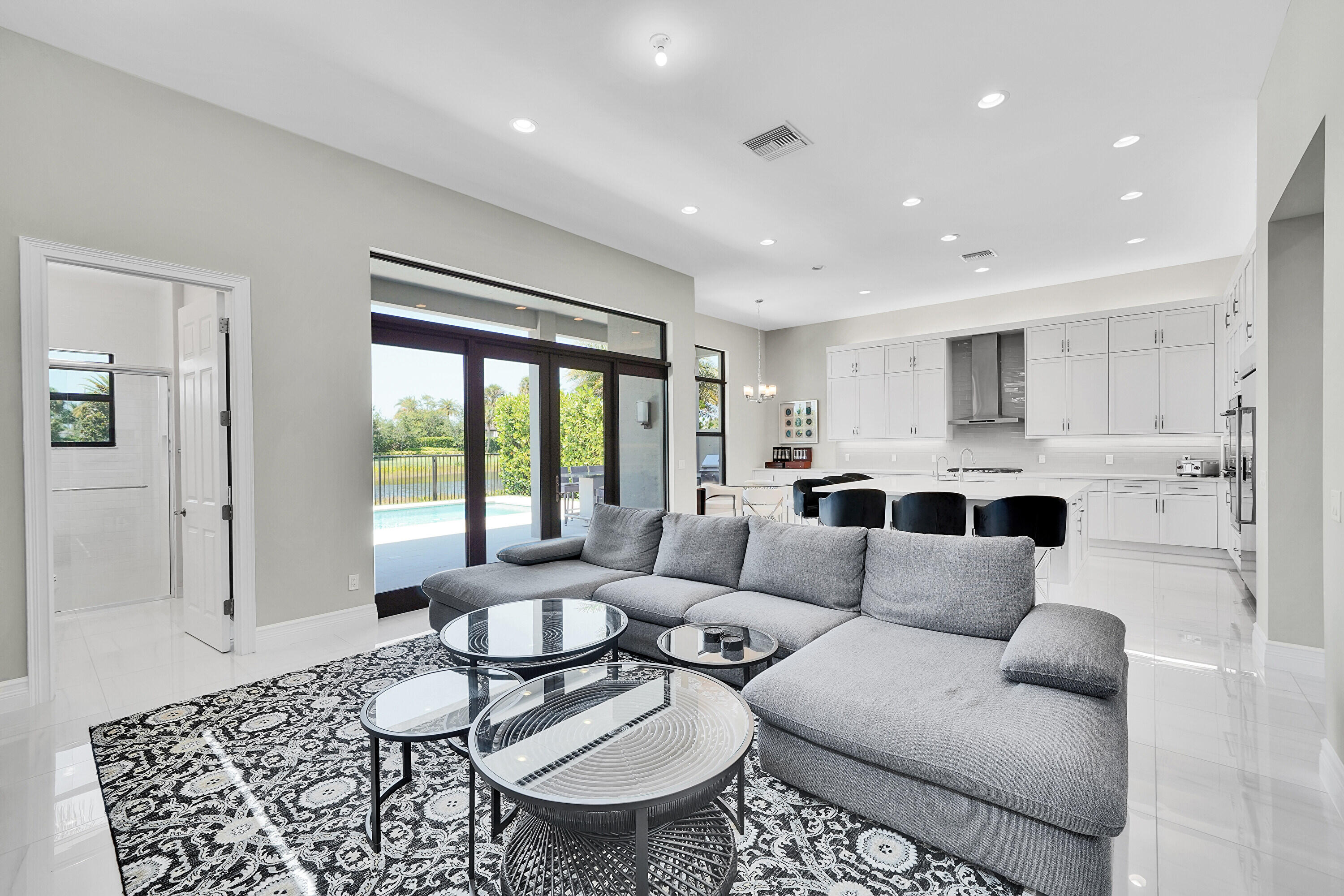 9081 Chauvet Boca Raton, FL 33496