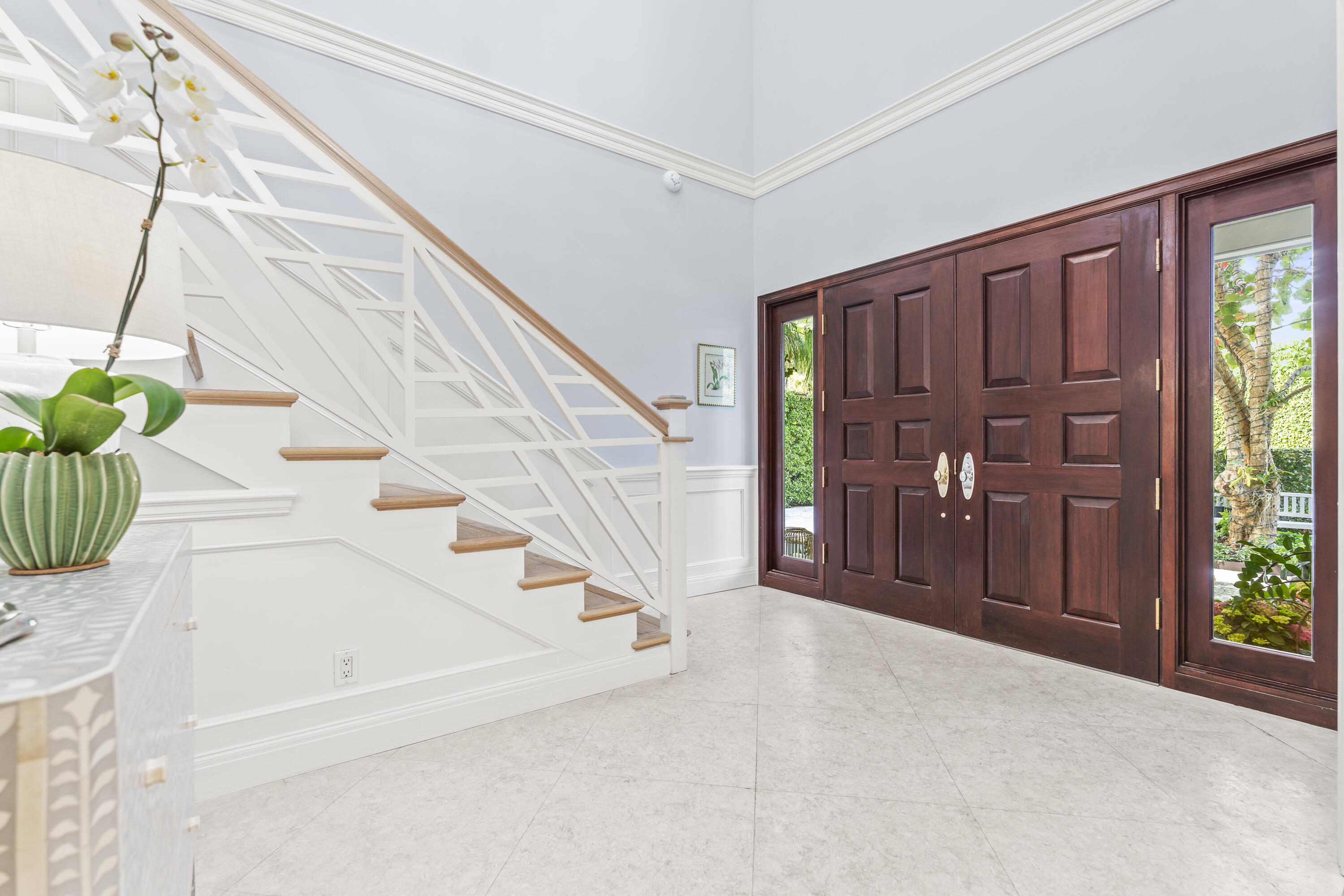 156 Dolphin Palm Beach, FL 33480