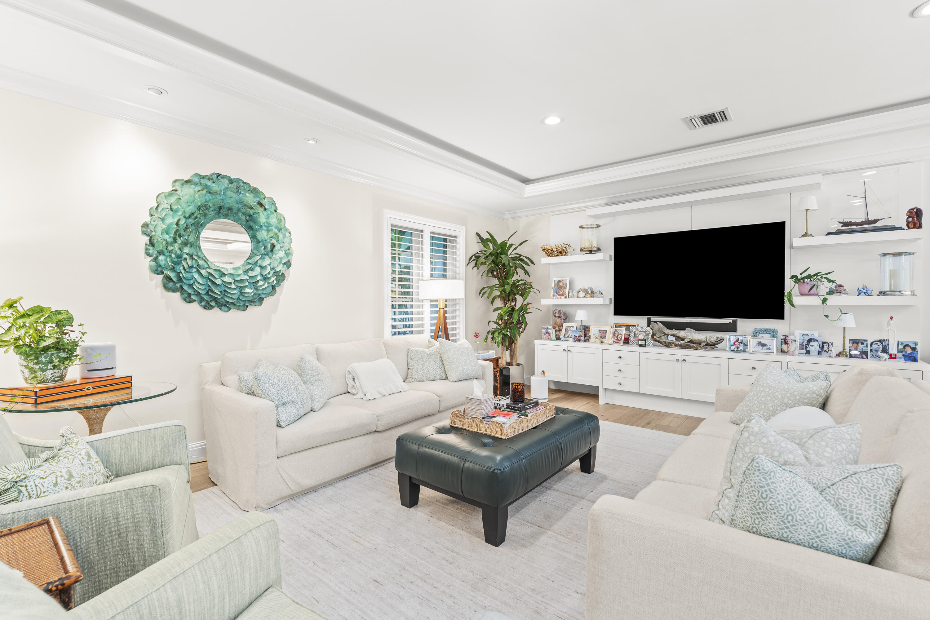 156 Dolphin Palm Beach, FL 33480