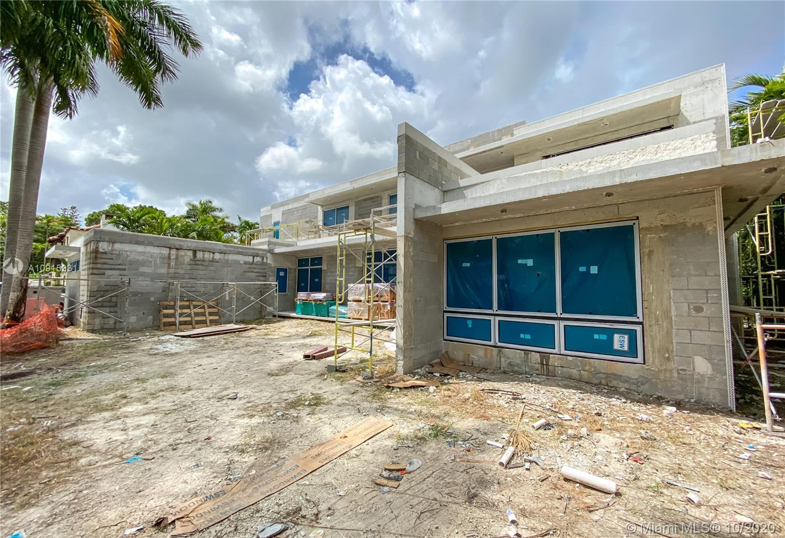 229 Ridgewood Rd Coral Gables, FL 33133