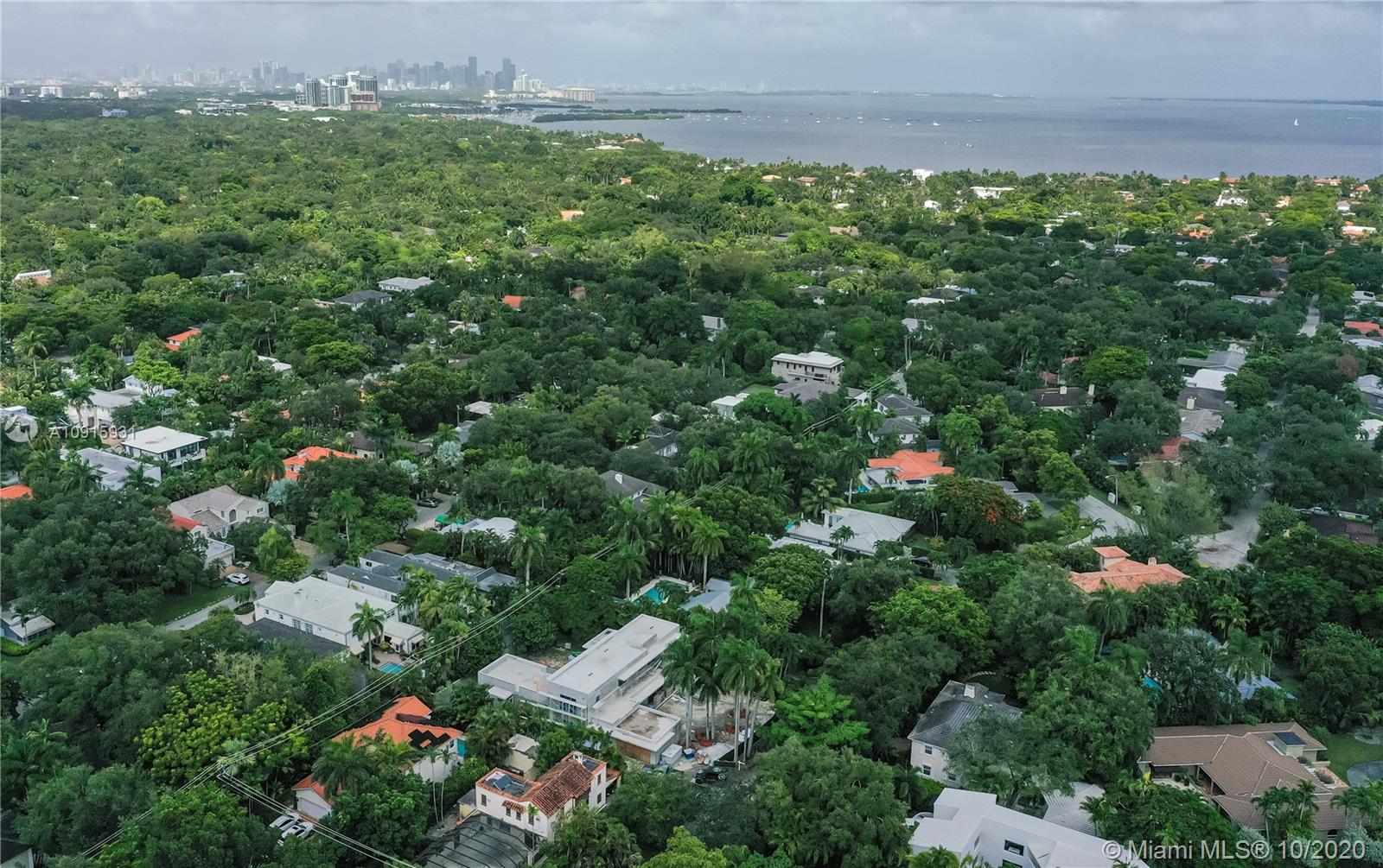 229 Ridgewood Rd Coral Gables, FL 33133