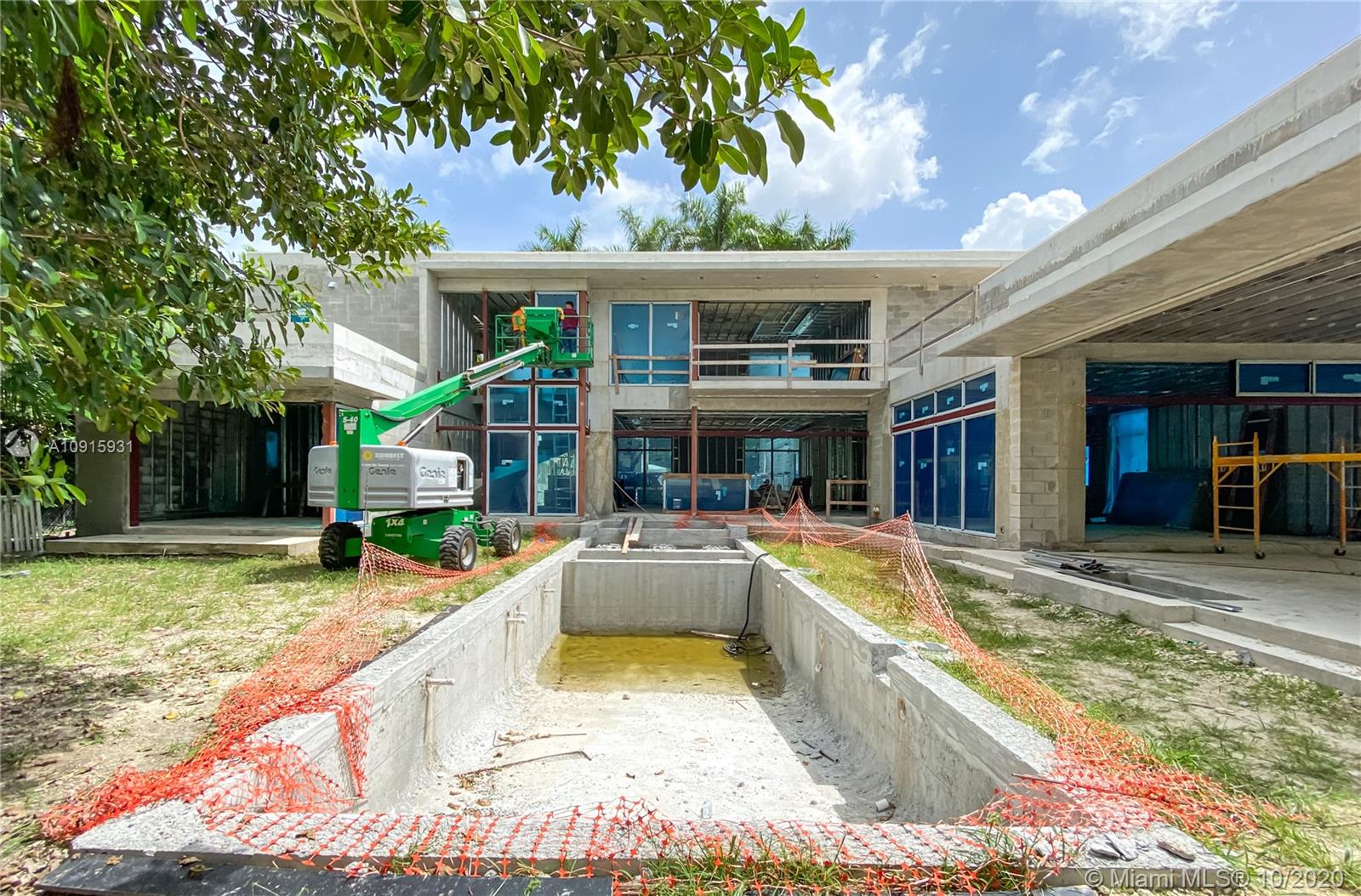 229 Ridgewood Rd Coral Gables, FL 33133