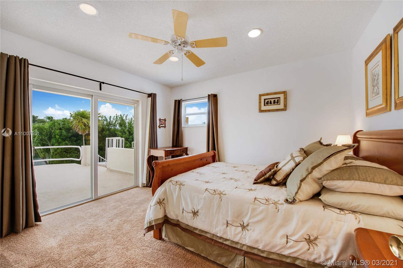 6938 Sunrise Ct Coral Gables, FL 33133