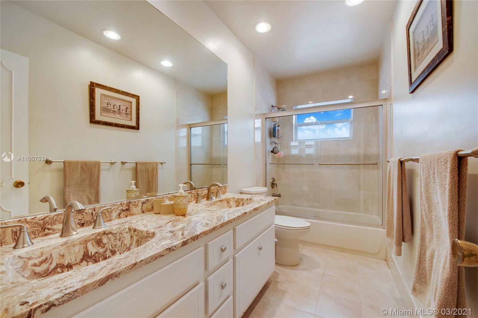 6938 Sunrise Ct Coral Gables, FL 33133