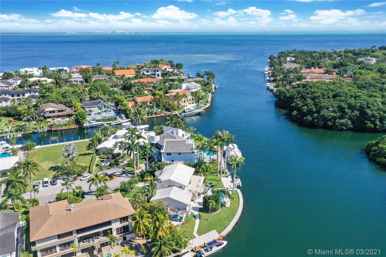 6938 Sunrise Ct Coral Gables, FL 33133