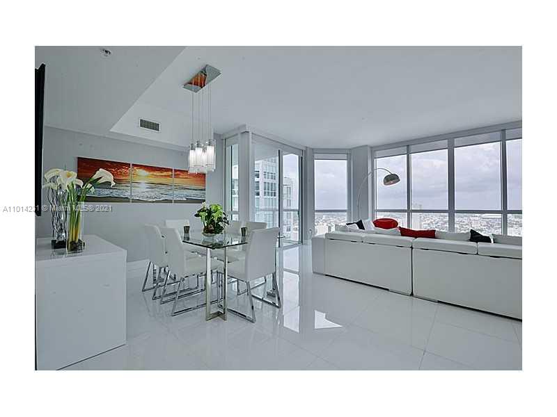 244 Biscayne Blvd #4808