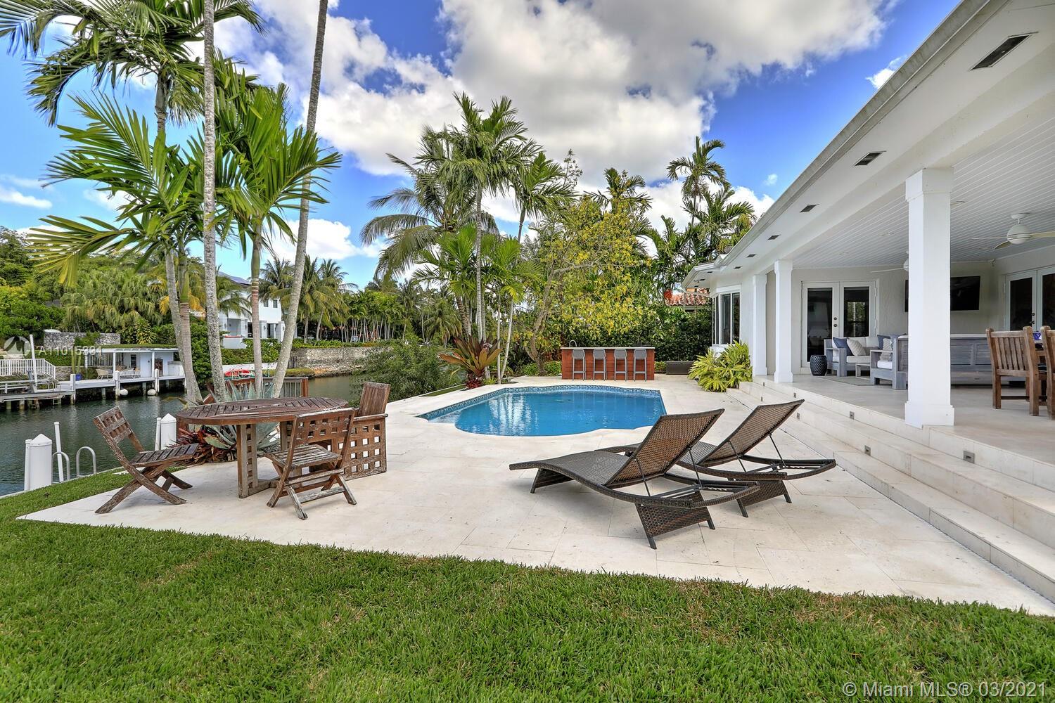 545 Vilabella Ave Coral Gables, FL 33146